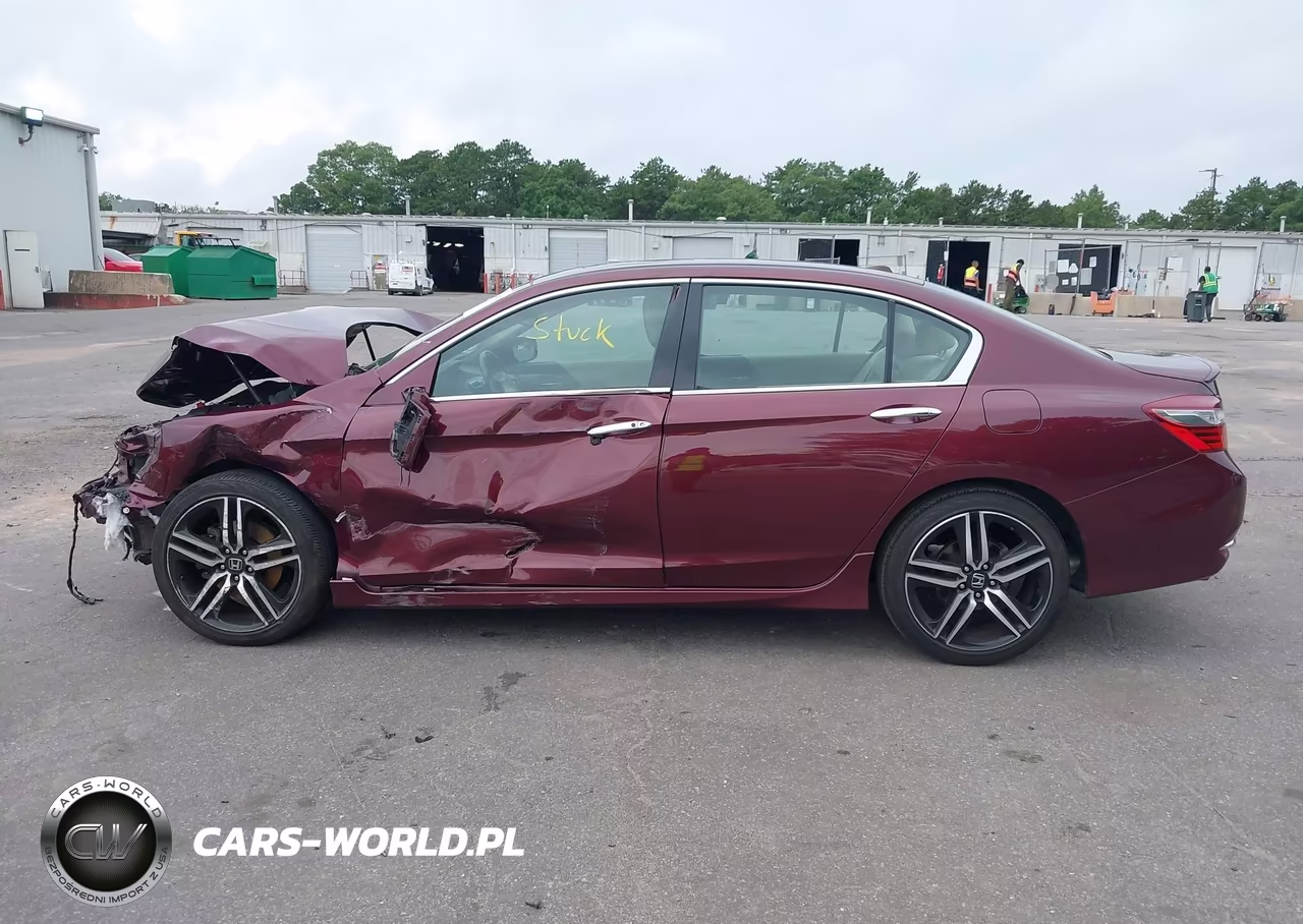 2017 Honda Accord Touring V6 VIN:1HGCR3F98HA000247 - 15