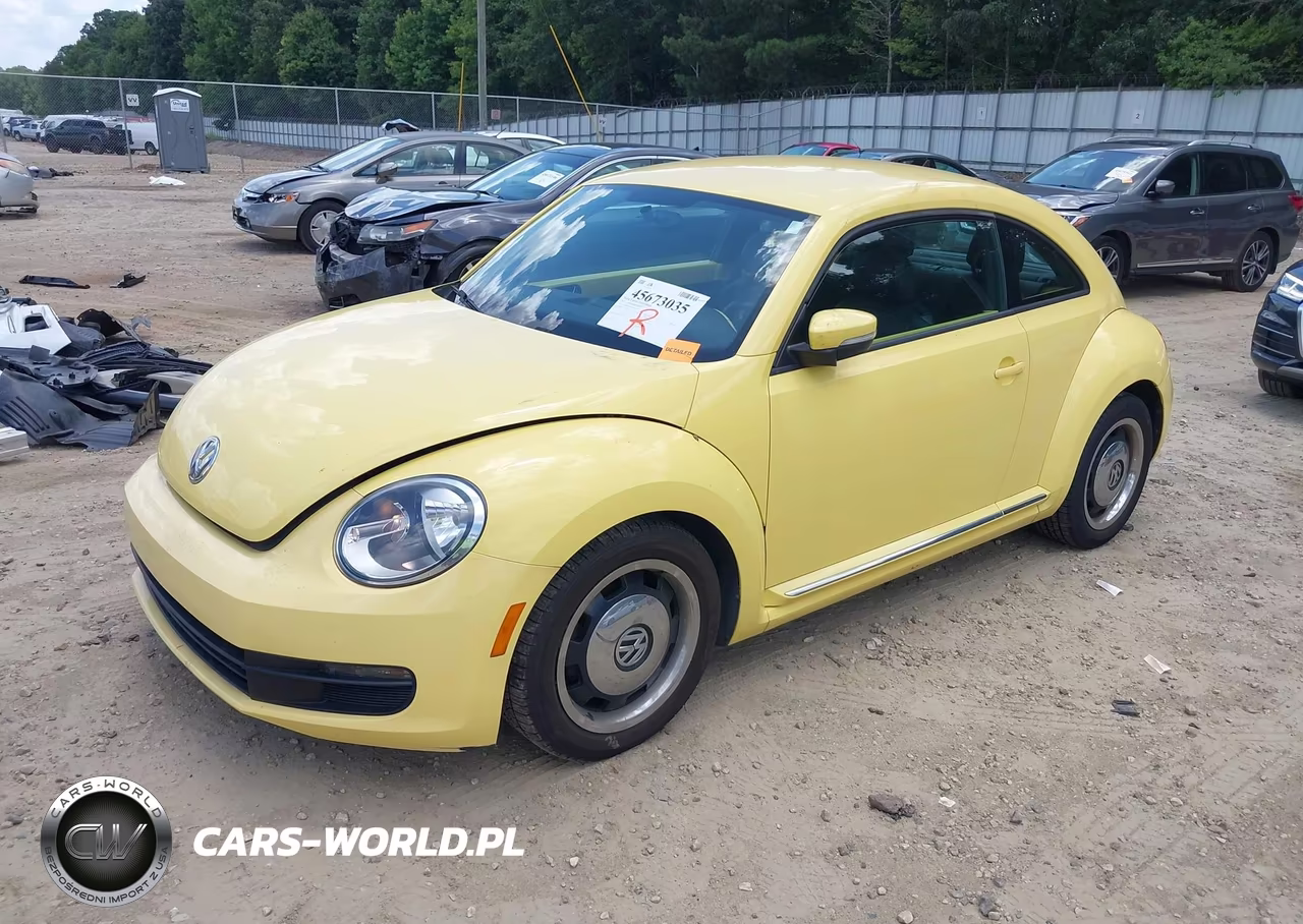 2013 Volkswagen Beetle 2.5L VIN:3VWJP7AT1DM618557 - 2