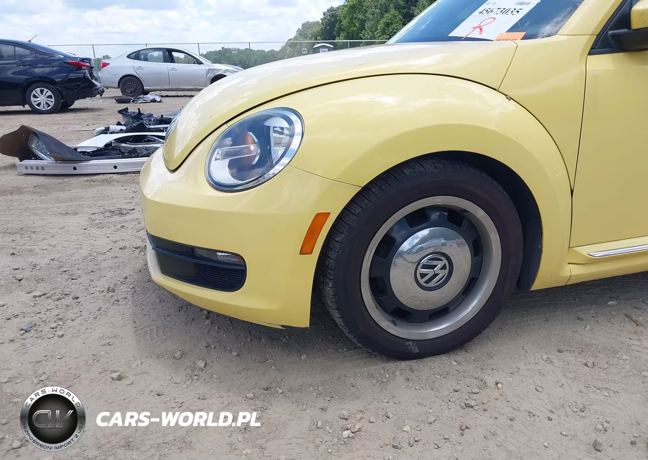 2013 Volkswagen Beetle 2.5L VIN:3VWJP7AT1DM618557 - 20