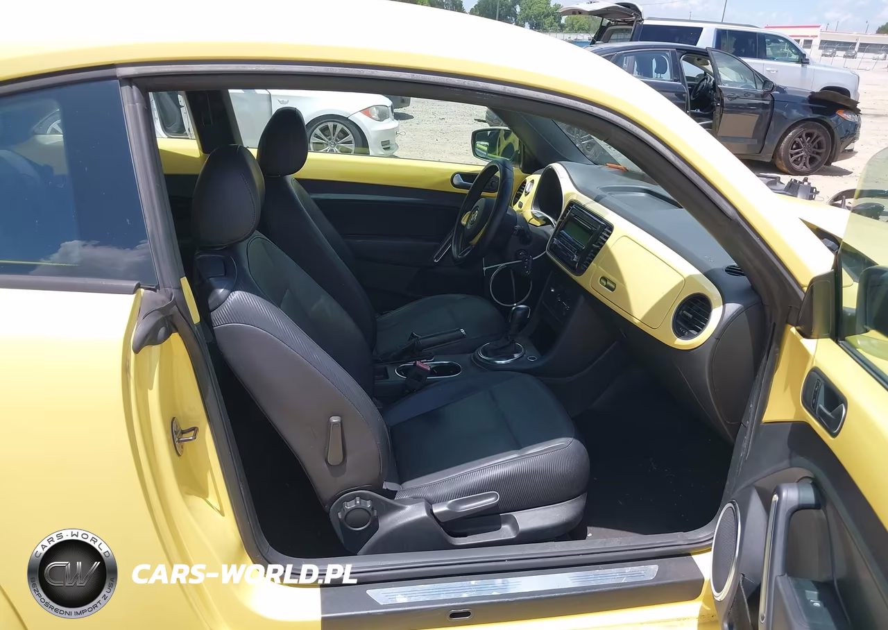 2013 Volkswagen Beetle 2.5L VIN:3VWJP7AT1DM618557 - 5