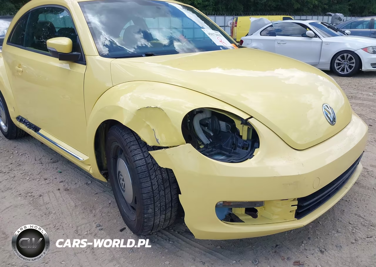 2013 Volkswagen Beetle 2.5L VIN:3VWJP7AT1DM618557 - 6