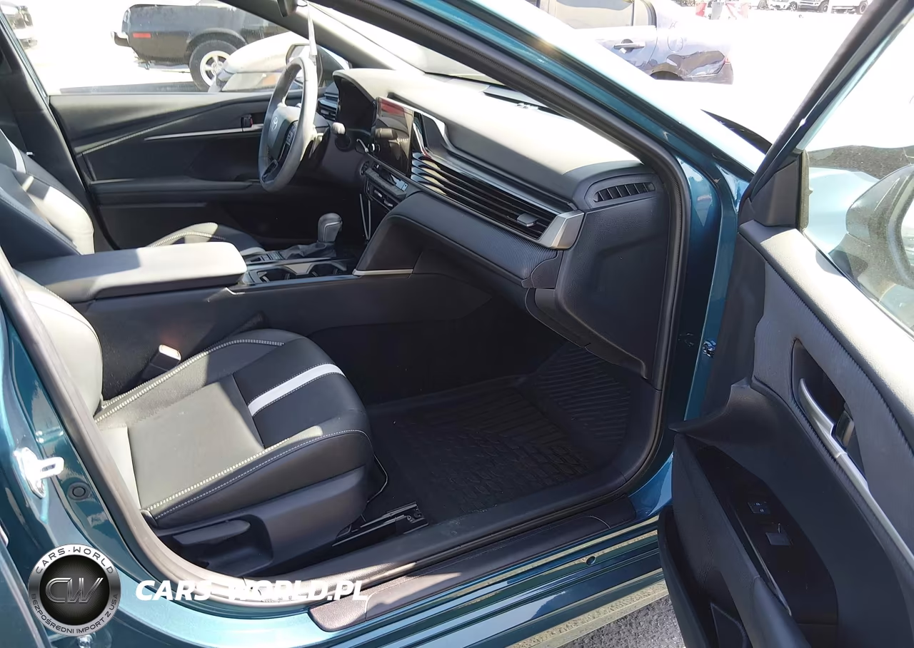 2025 Toyota Camry Se VIN:4T1DAACK6SU120376 - 5