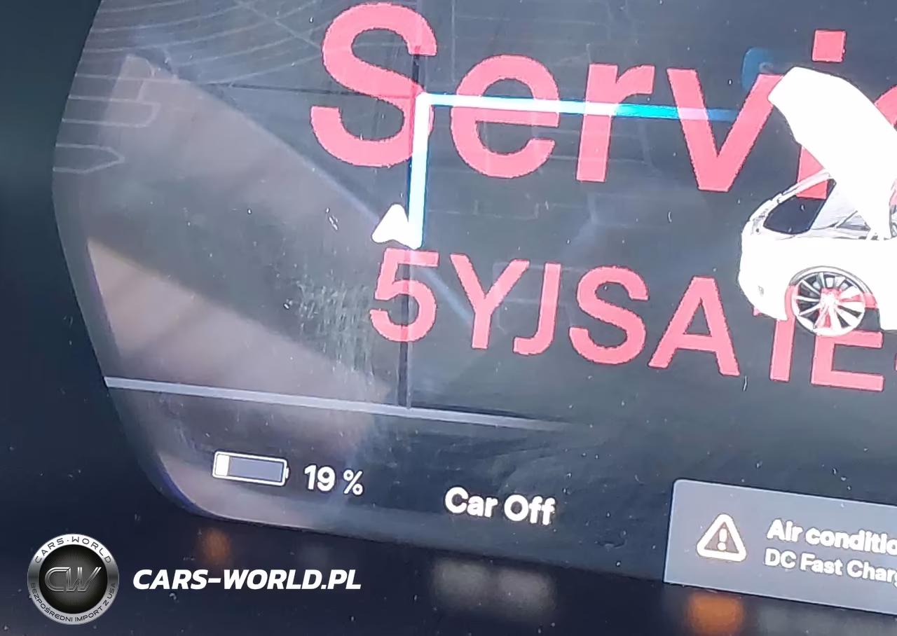 2016 Tesla Model S VIN:5YJSA1E45GF156747 - 17