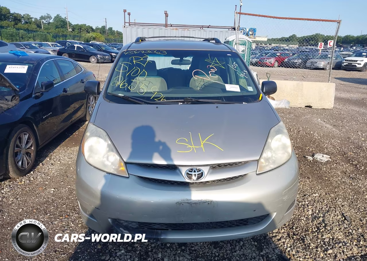 2009 Toyota Sienna Le VIN:5TDZK23C39S263452 - 11