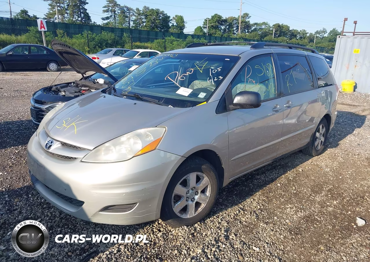 2009 Toyota Sienna Le VIN:5TDZK23C39S263452 - 2