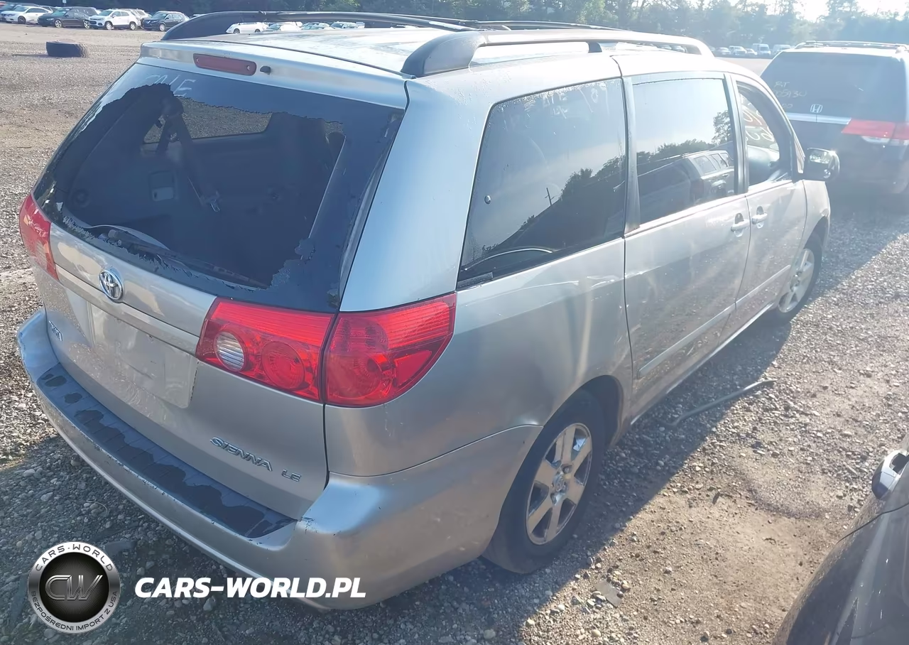 2009 Toyota Sienna Le VIN:5TDZK23C39S263452 - 4