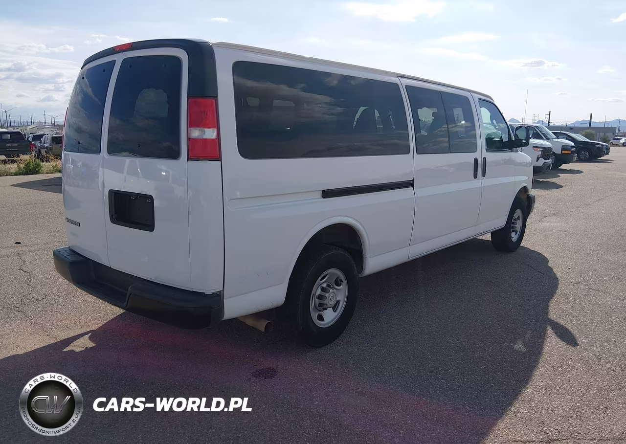 2021 Chevrolet Express Passenger Rwd 3500 Extended Wheelbase Ls VIN:1GAZGNFP6M1153866 - 4