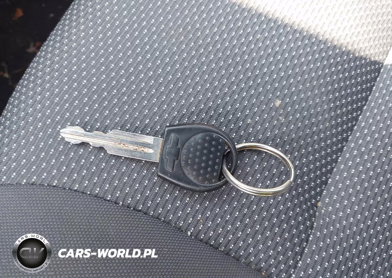 2008 Chevrolet Aveo Ls VIN:KL1TD566X8B149324 - 11