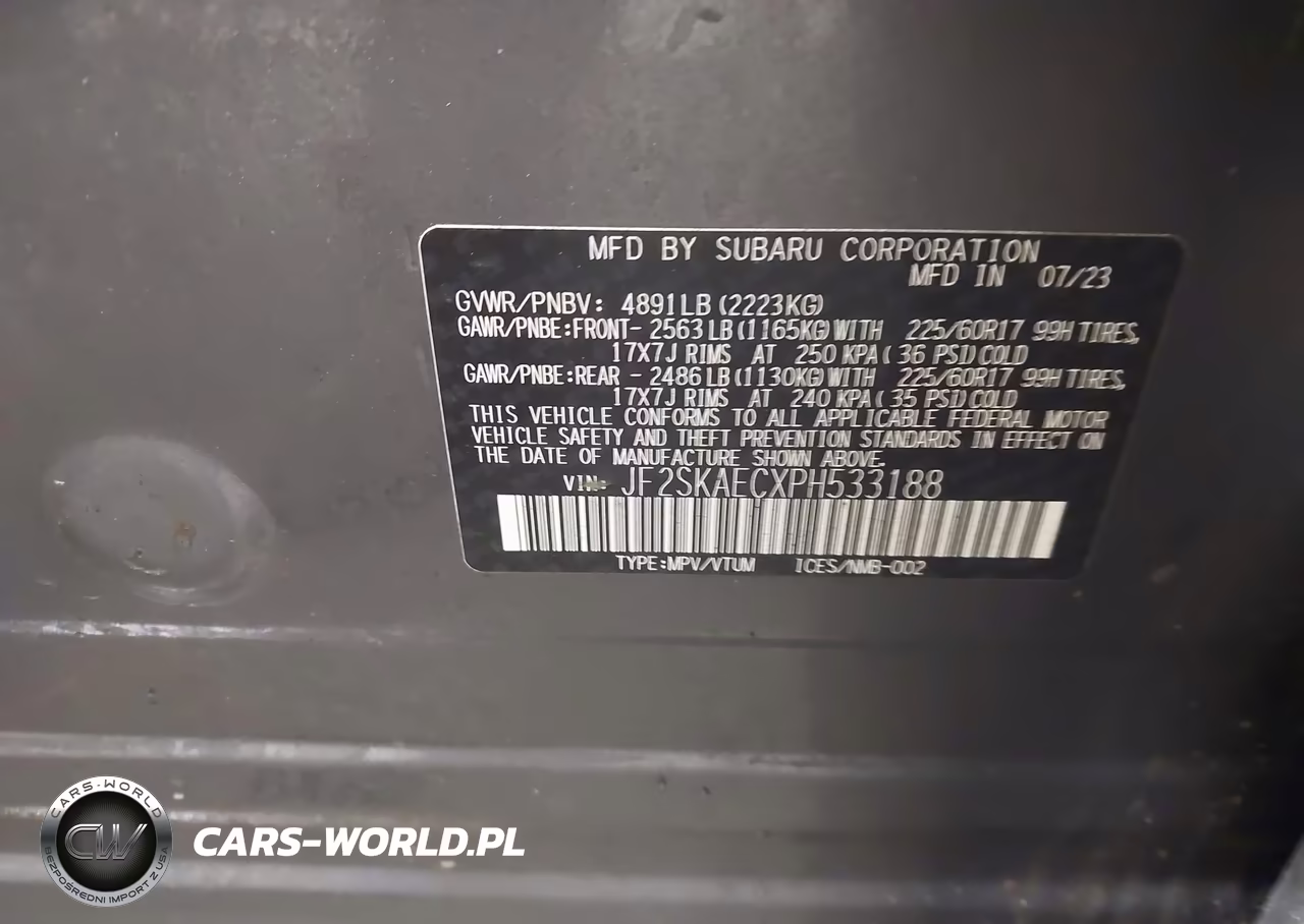 2023 Subaru Forester Premium VIN:JF2SKAECXPH533188 - 9