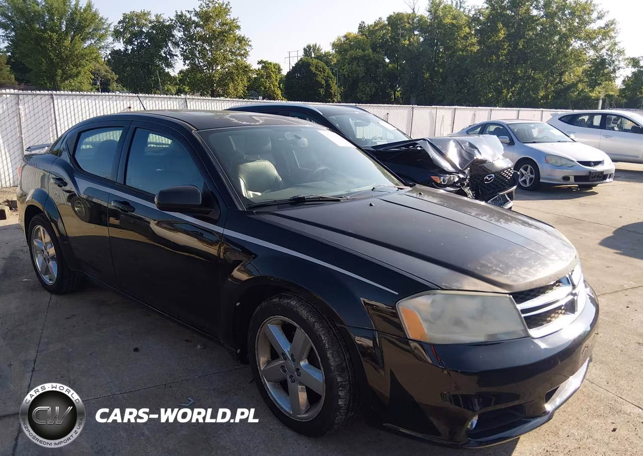 2011 Dodge Avenger Lux – zdjęcie 1 z 12