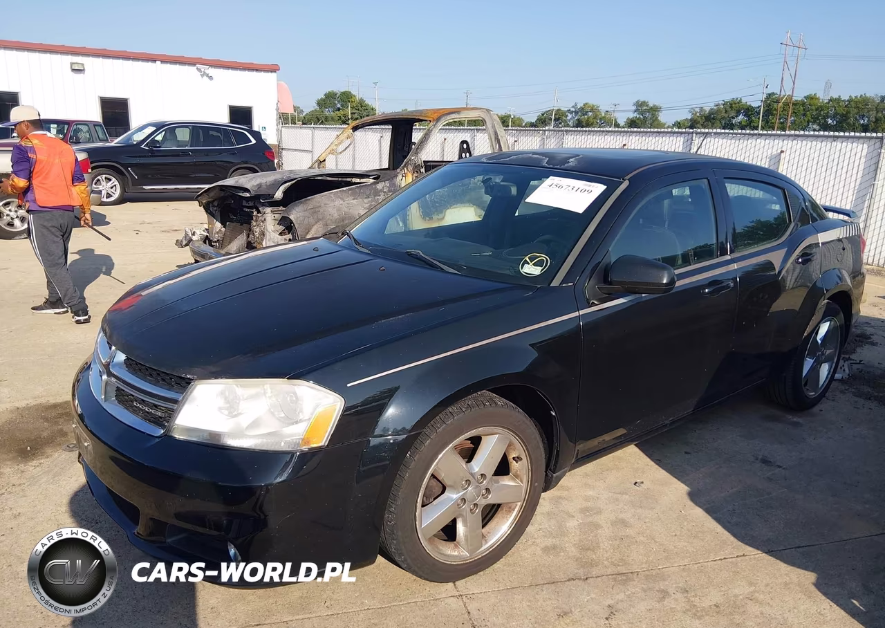 2011 Dodge Avenger Lux VIN:1B3BD2FG8BN574690 - 2