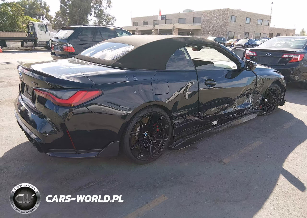 2024 BMW M4 Competition xDrive VIN:WBS33BA01RCP83817 - 4