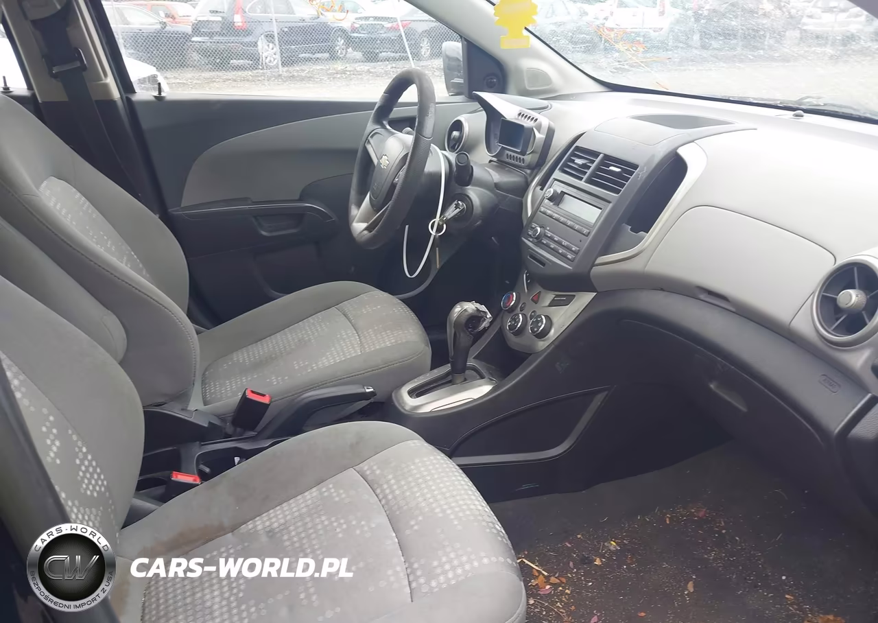 2014 Chevrolet Sonic Ls Auto VIN:1G1JA5SHXE4226069 - 5