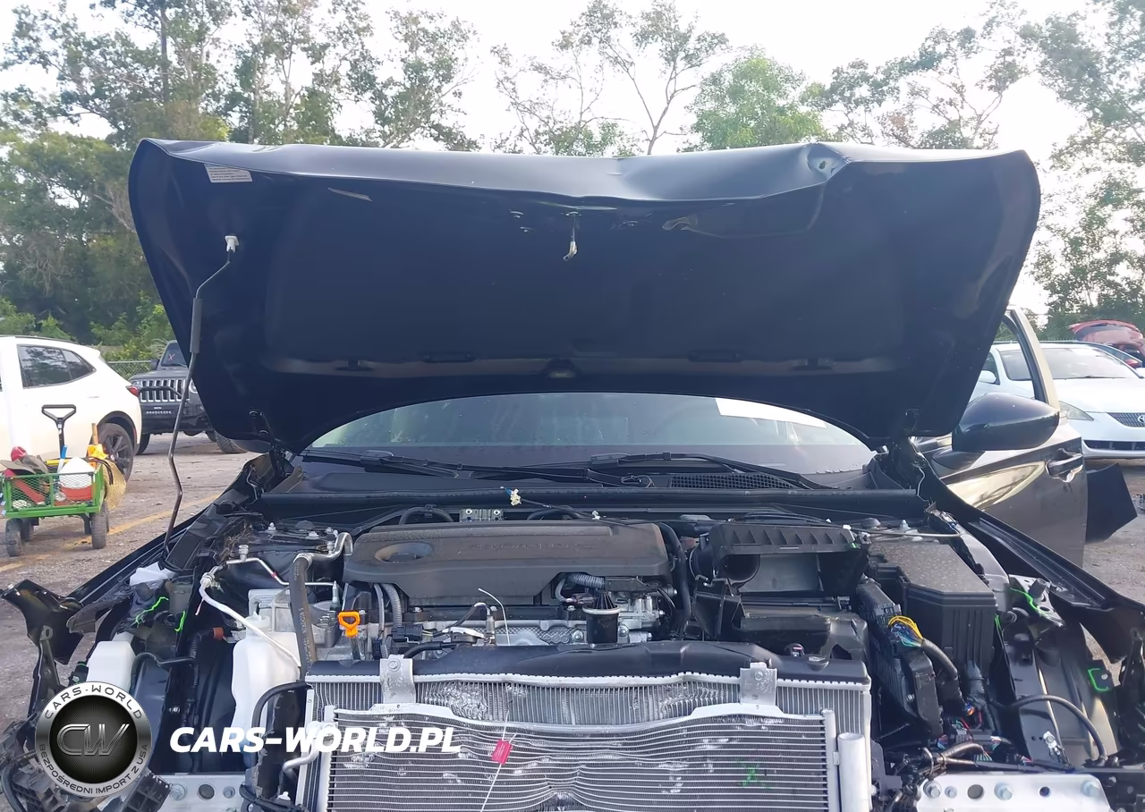 2026 Honda Civic Lx VIN:2HGFE2F28TH556493 - 10