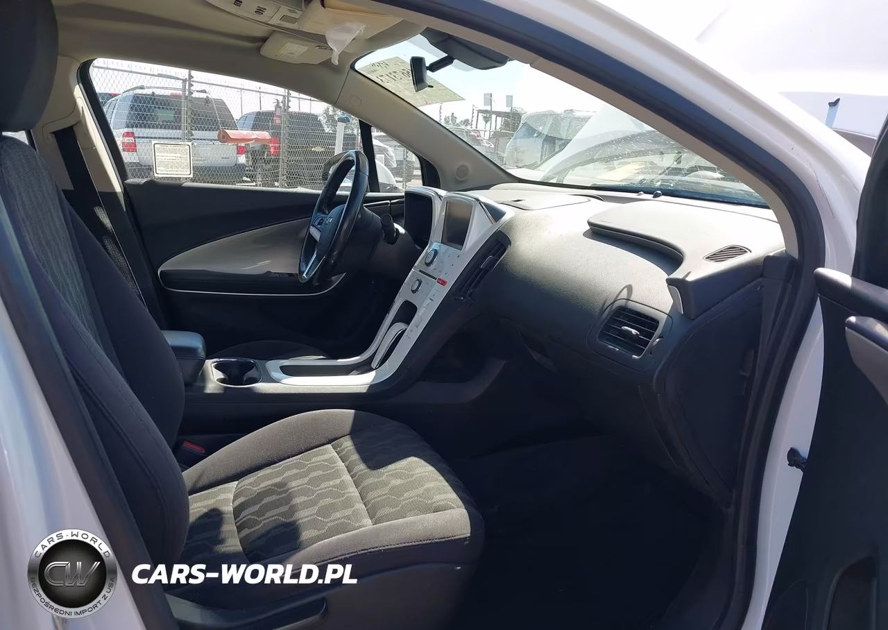 2013 Chevrolet Volt VIN:1G1RE6E46DU147163 - 5