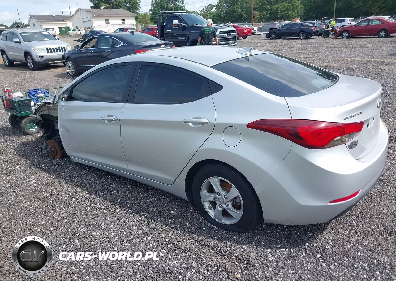 2015 Hyundai Elantra Se VIN:5NPDH4AE3FH583347 - 3