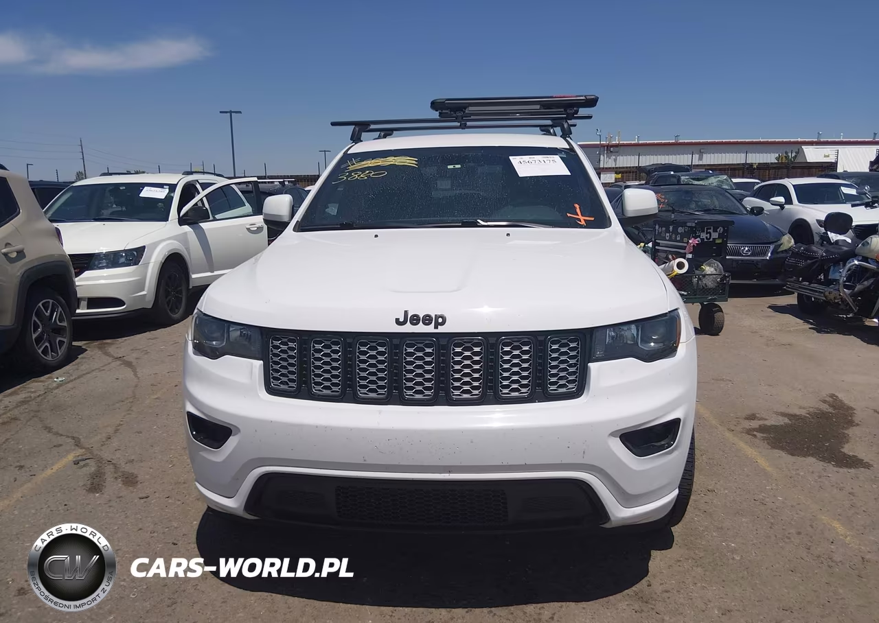 2017 Jeep Grand Cherokee Altitude VIN:1C4RJFAG2HC958523 - 11