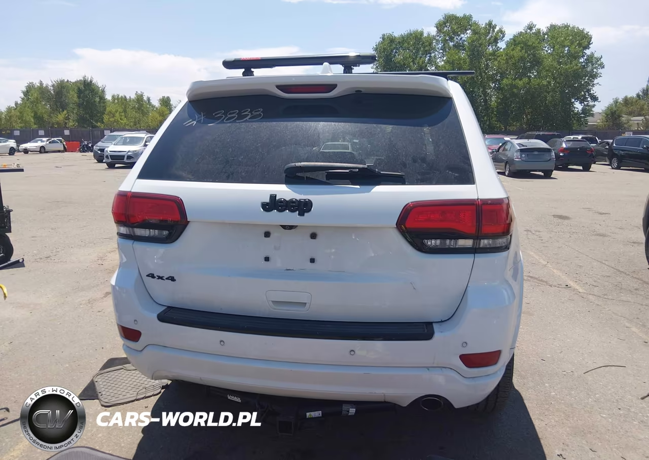 2017 Jeep Grand Cherokee Altitude VIN:1C4RJFAG2HC958523 - 15