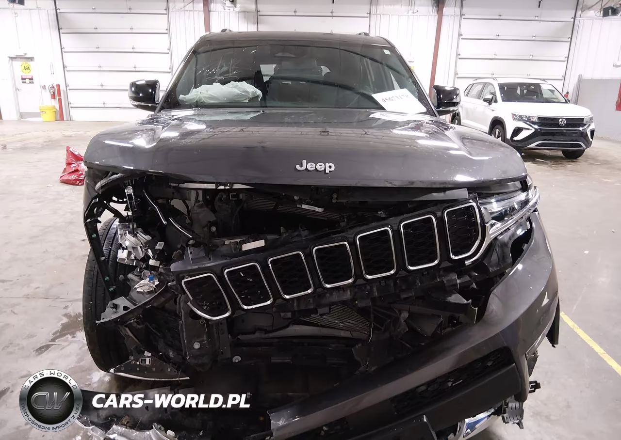 2024 Jeep Grand Cherokee L Limited 4X4 VIN:1C4RJKBG6R8509017 - 6