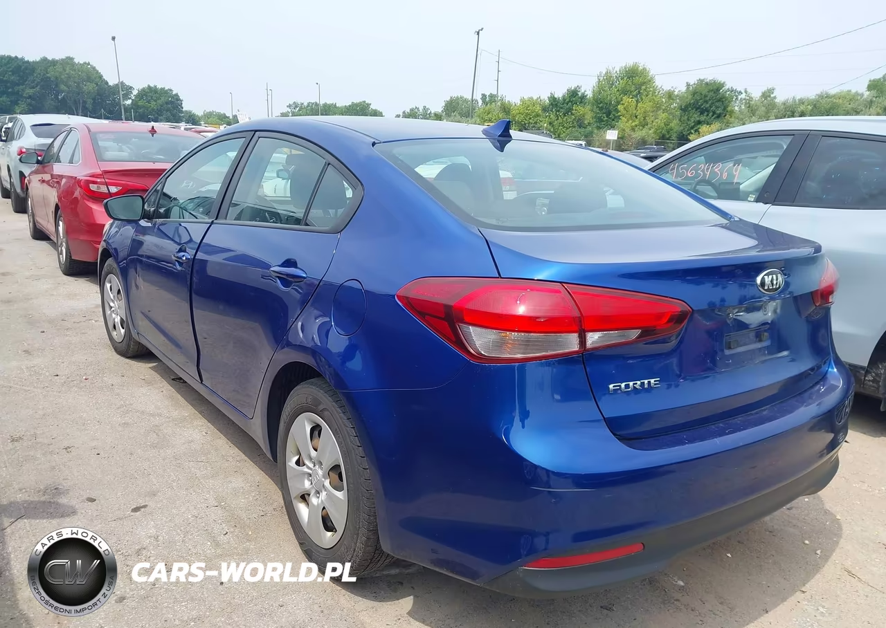 2017 Kia Forte Lx VIN:3KPFK4A70HE109181 - 3