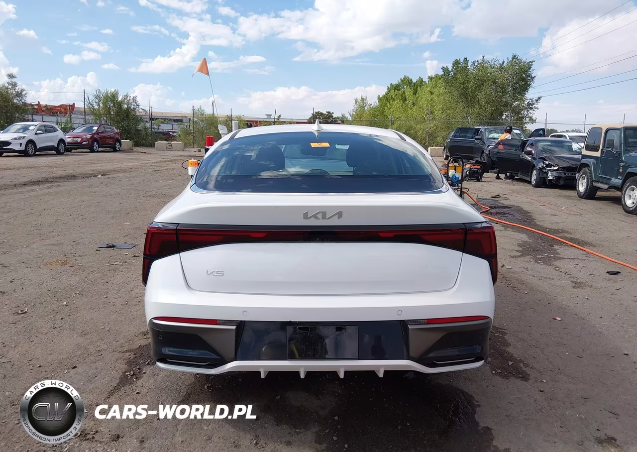 2026 Kia K5 Lxs Fwd VIN:KNAG24J79T5447023 - 16