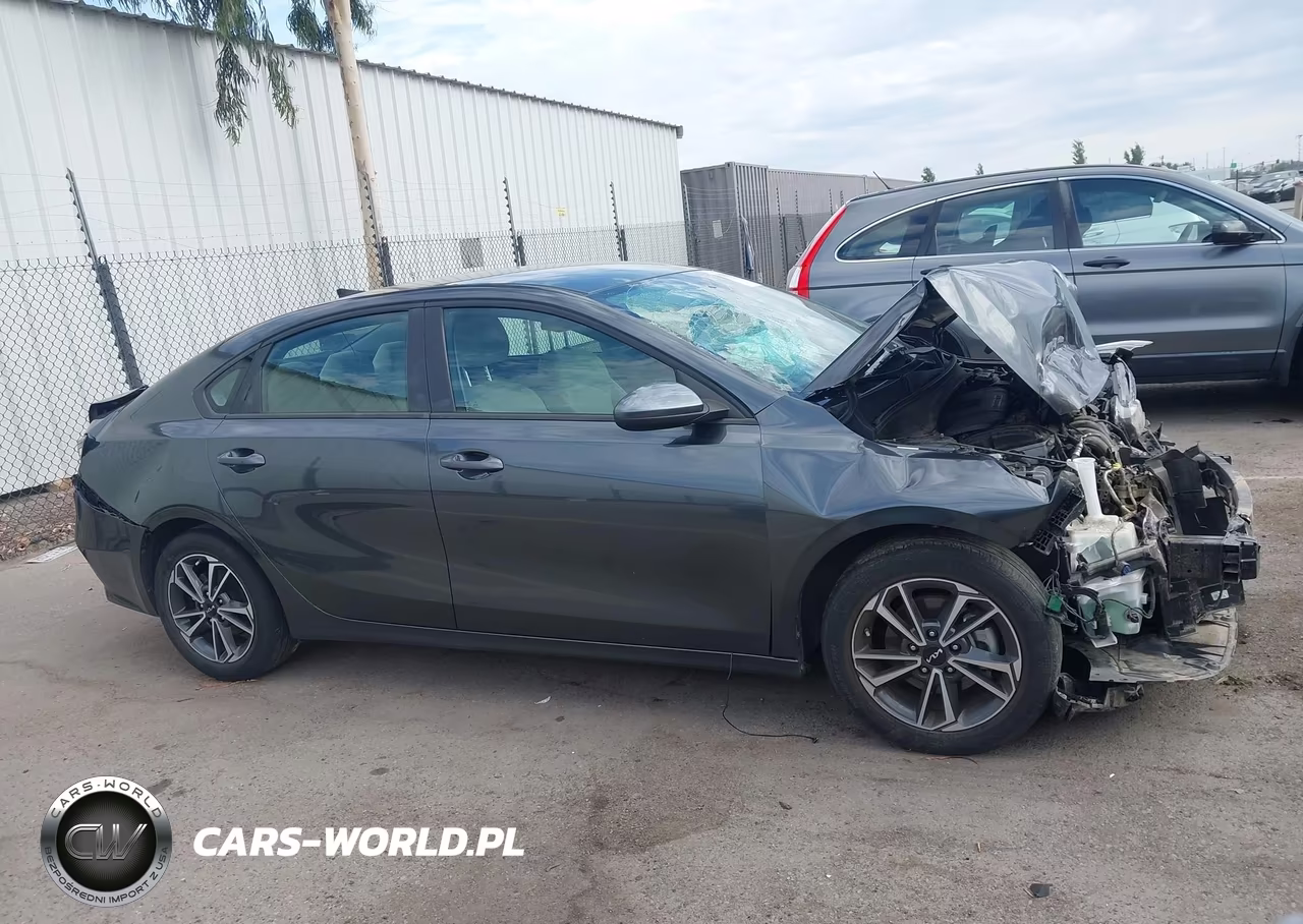 2022 Kia Forte Lxs VIN:3KPF24AD2NE431404 - 14