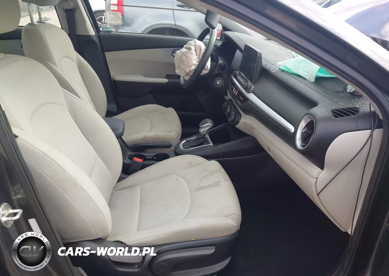 2022 Kia Forte Lxs VIN:3KPF24AD2NE431404 - 5