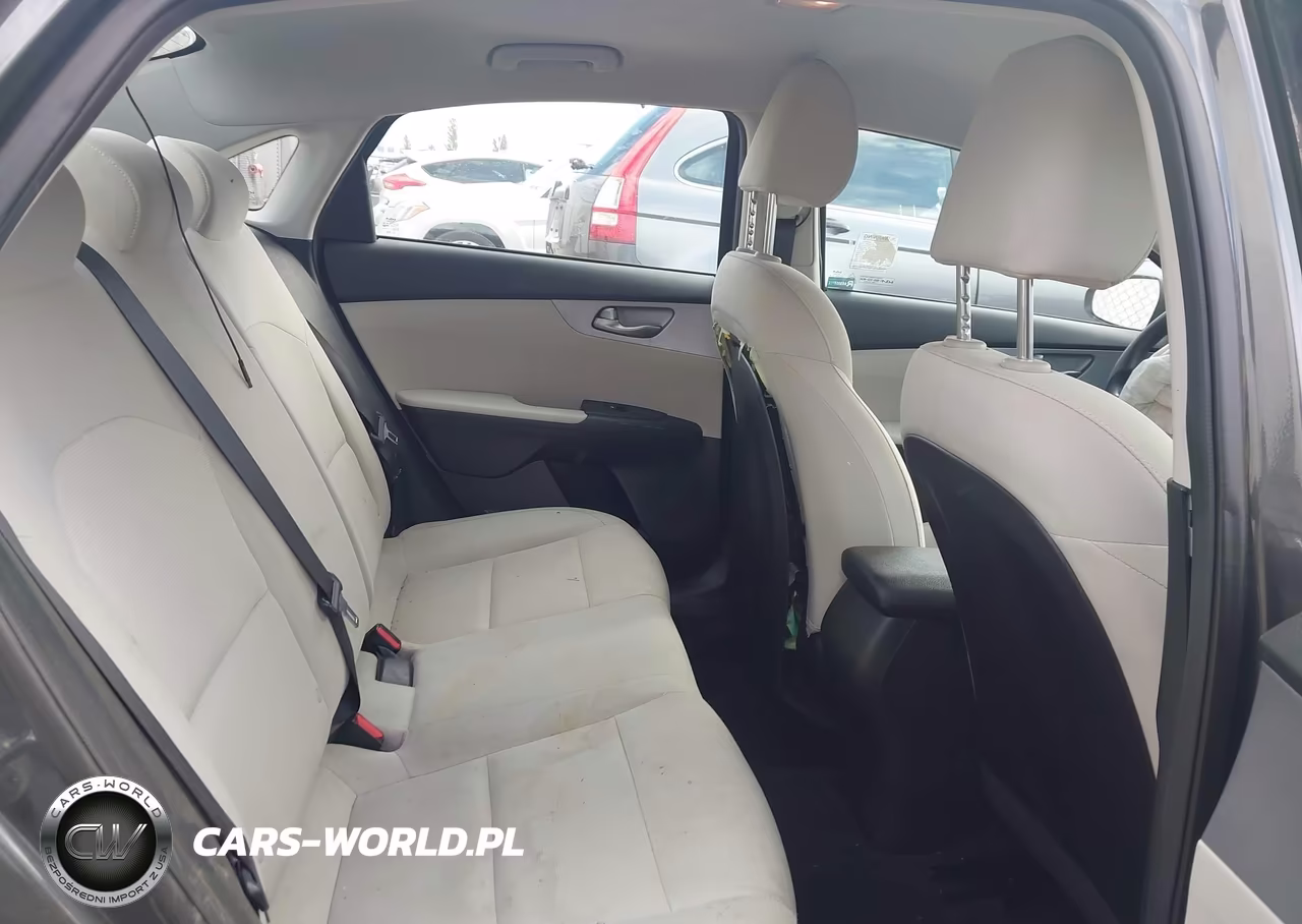 2022 Kia Forte Lxs VIN:3KPF24AD2NE431404 - 8
