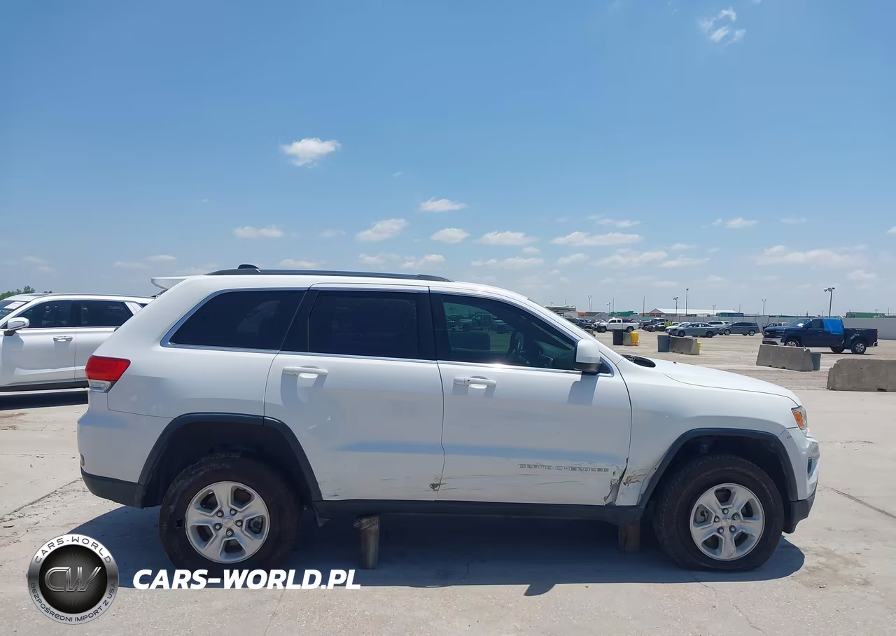 2016 Jeep Grand Cherokee Laredo VIN:1C4RJEAG2GC391058 - 13
