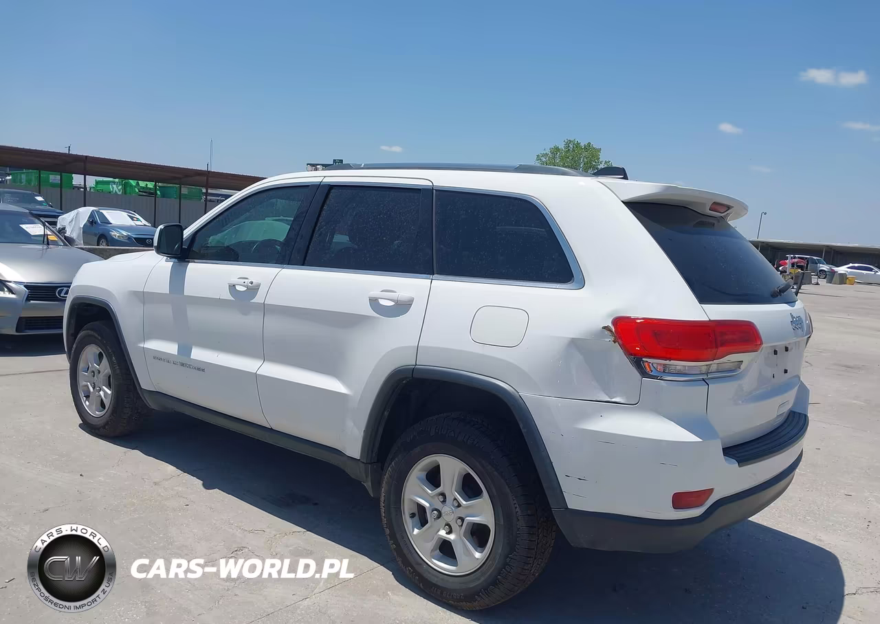 2016 Jeep Grand Cherokee Laredo VIN:1C4RJEAG2GC391058 - 3