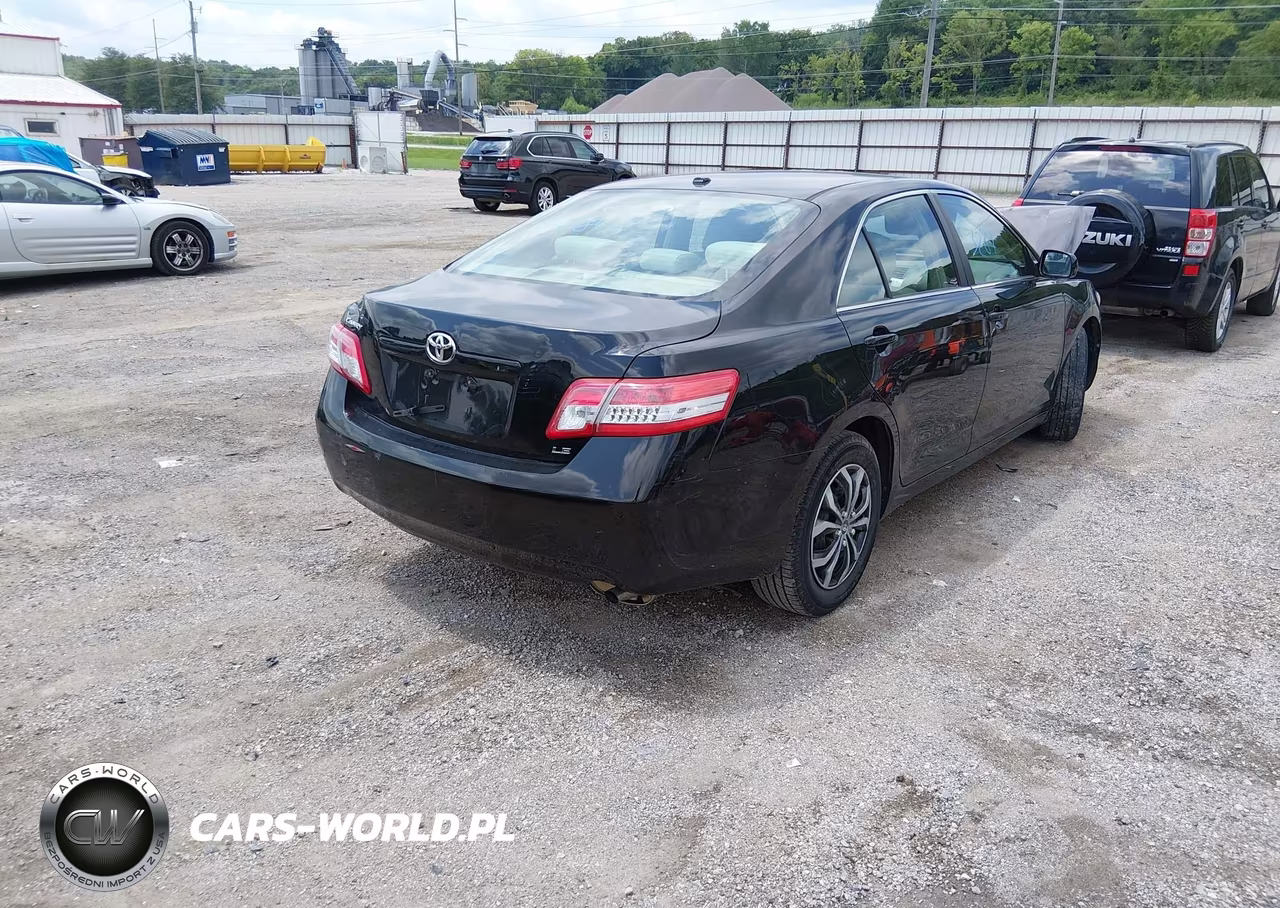 2011 Toyota Camry Le VIN:4T4BF3EK1BR119255 - 4