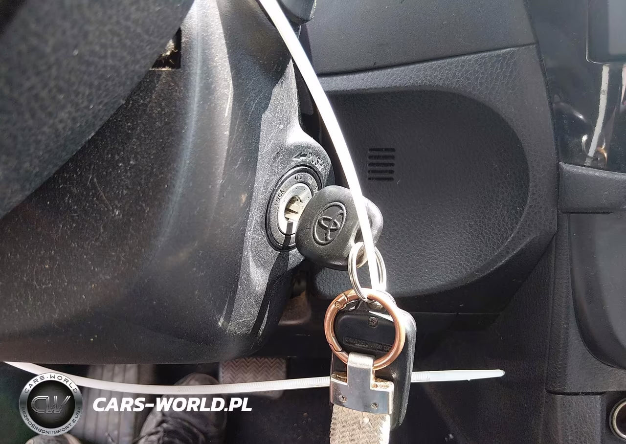 2014 Toyota Corolla L VIN:2T1BURHE4EC085276 - 11