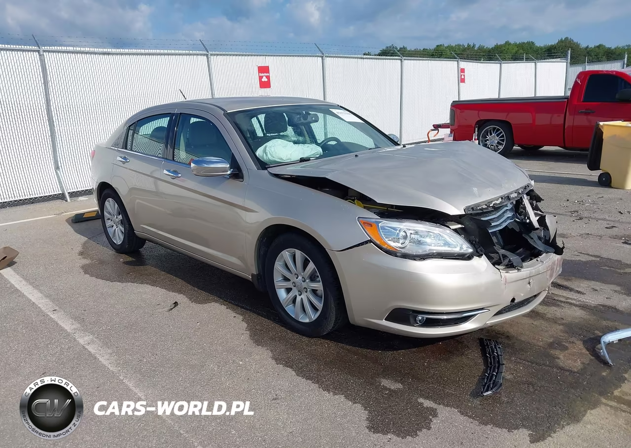 2013 Chrysler 200 Limited – zdjęcie 1 z 16