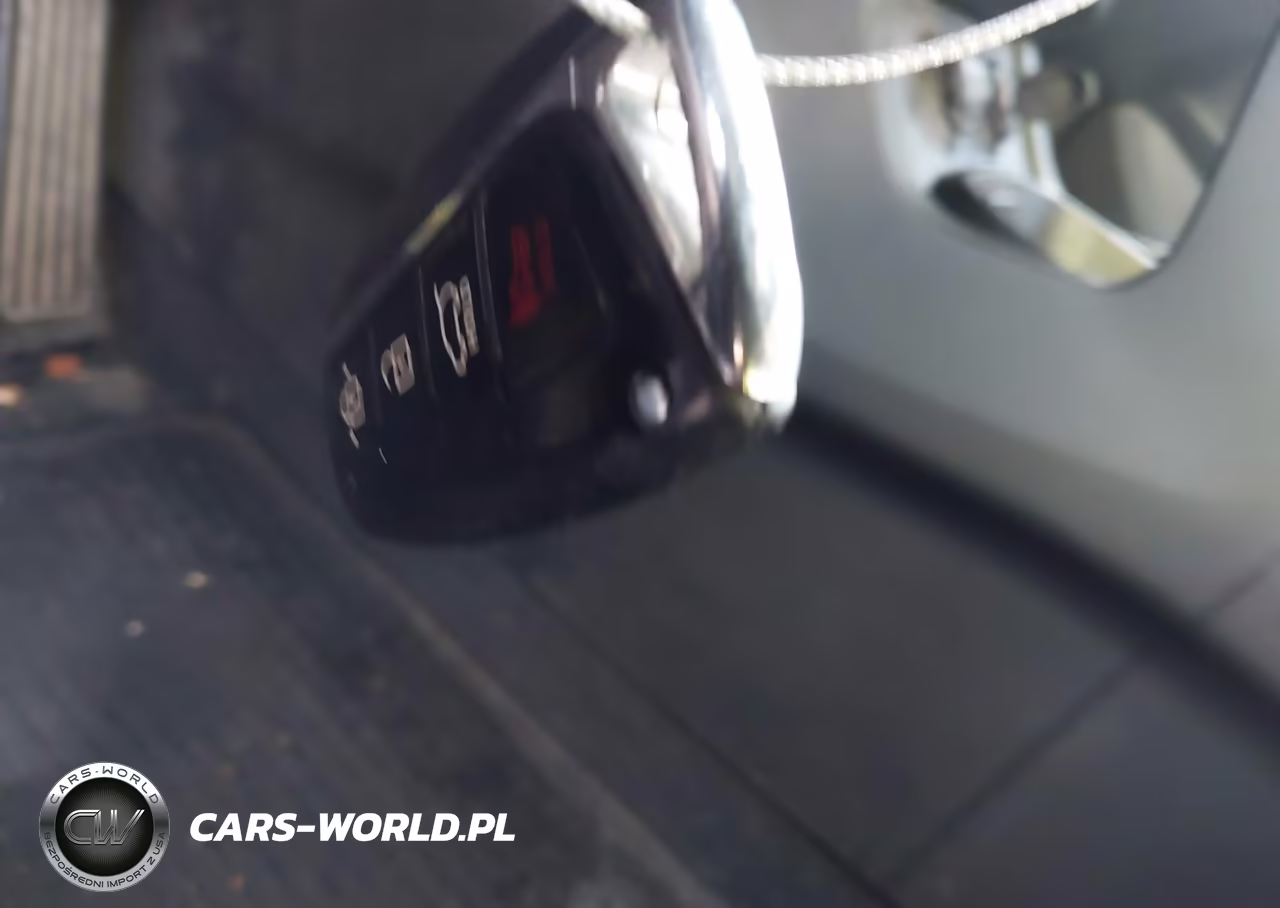 2013 Hyundai Santa Fe Sport VIN:5XYZU3LB4DG108230 - 11