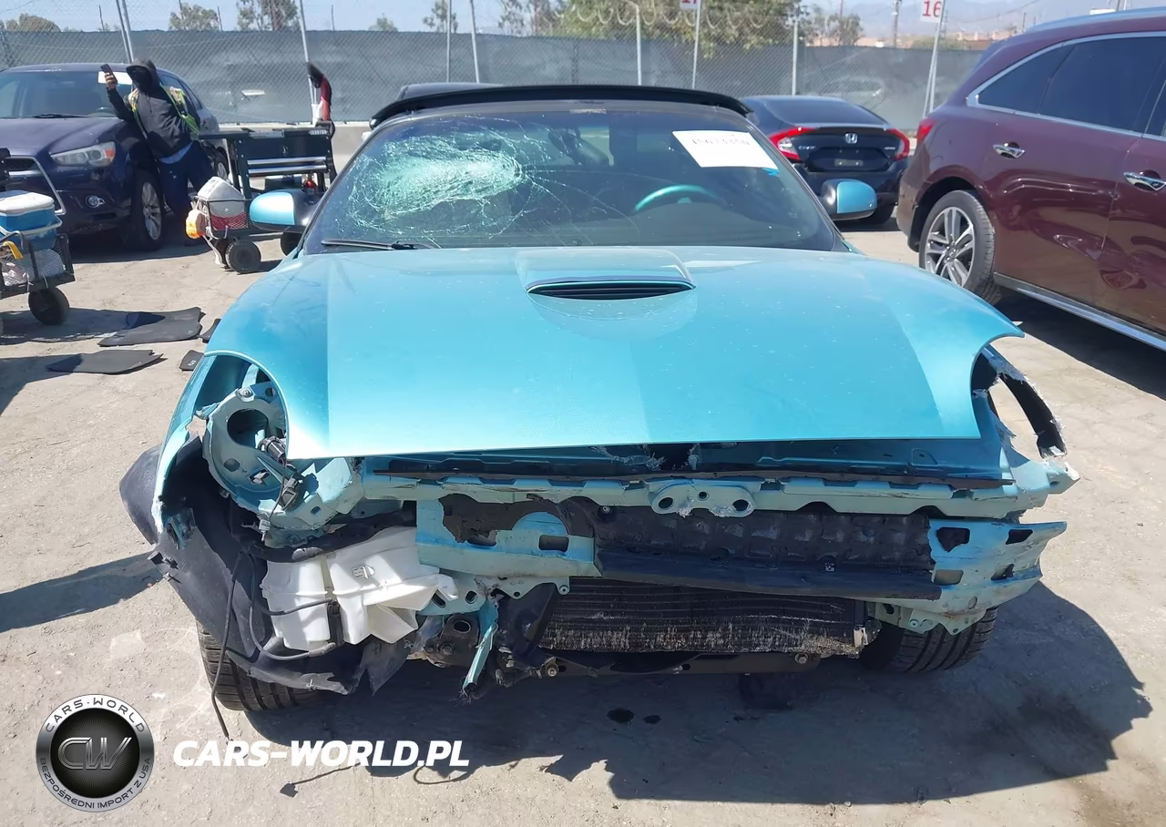 2002 Ford Thunderbird Deluxe-Premium-W-Hardtop Deluxe-W-Hardtop Premium VIN:1FAHP60A82Y109665 - 18