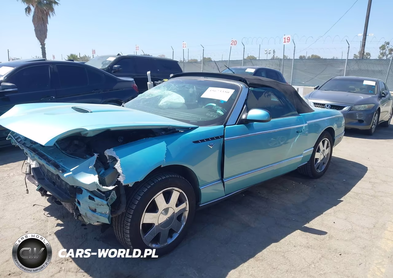 2002 Ford Thunderbird Deluxe-Premium-W-Hardtop Deluxe-W-Hardtop Premium VIN:1FAHP60A82Y109665 - 2