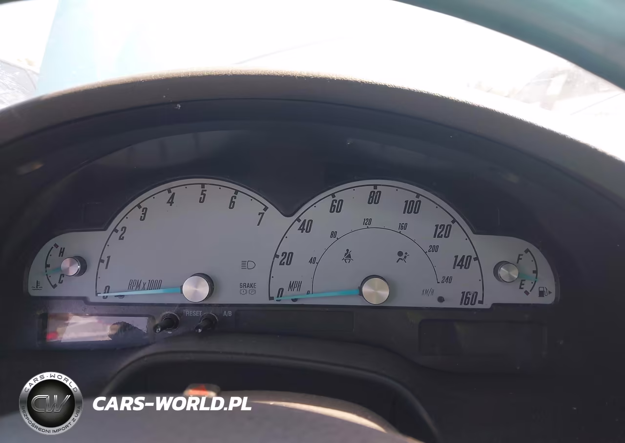 2002 Ford Thunderbird Deluxe-Premium-W-Hardtop Deluxe-W-Hardtop Premium VIN:1FAHP60A82Y109665 - 7