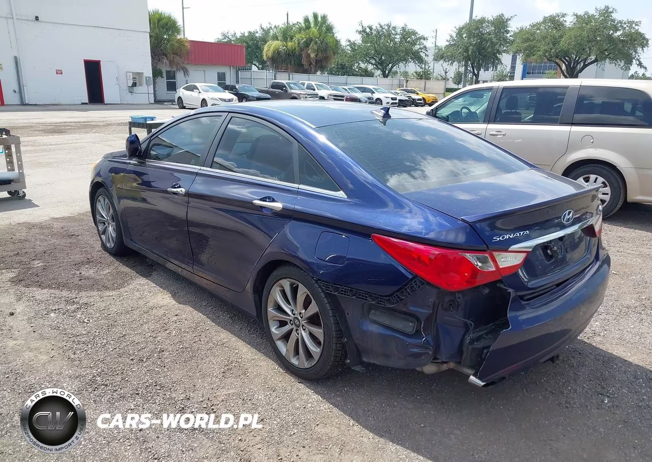 2012 Hyundai Sonata Se VIN:5NPEC4AC8CH450676 - 3