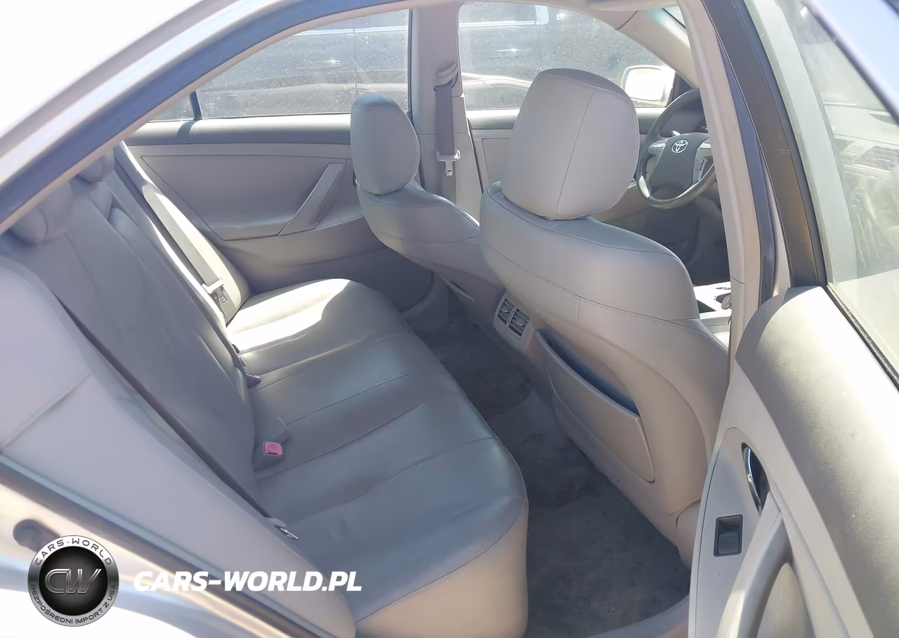2007 Toyota Camry Hybrid VIN:JTNBB46K673042700 - 8
