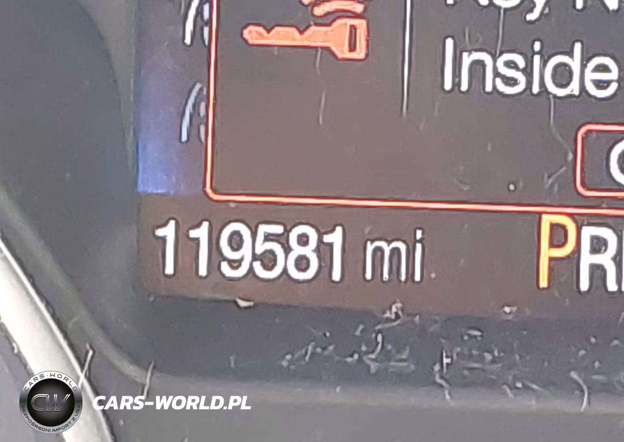 2017 Ford Escape Titanium VIN:1FMCU9JD0HUC95320 - 15