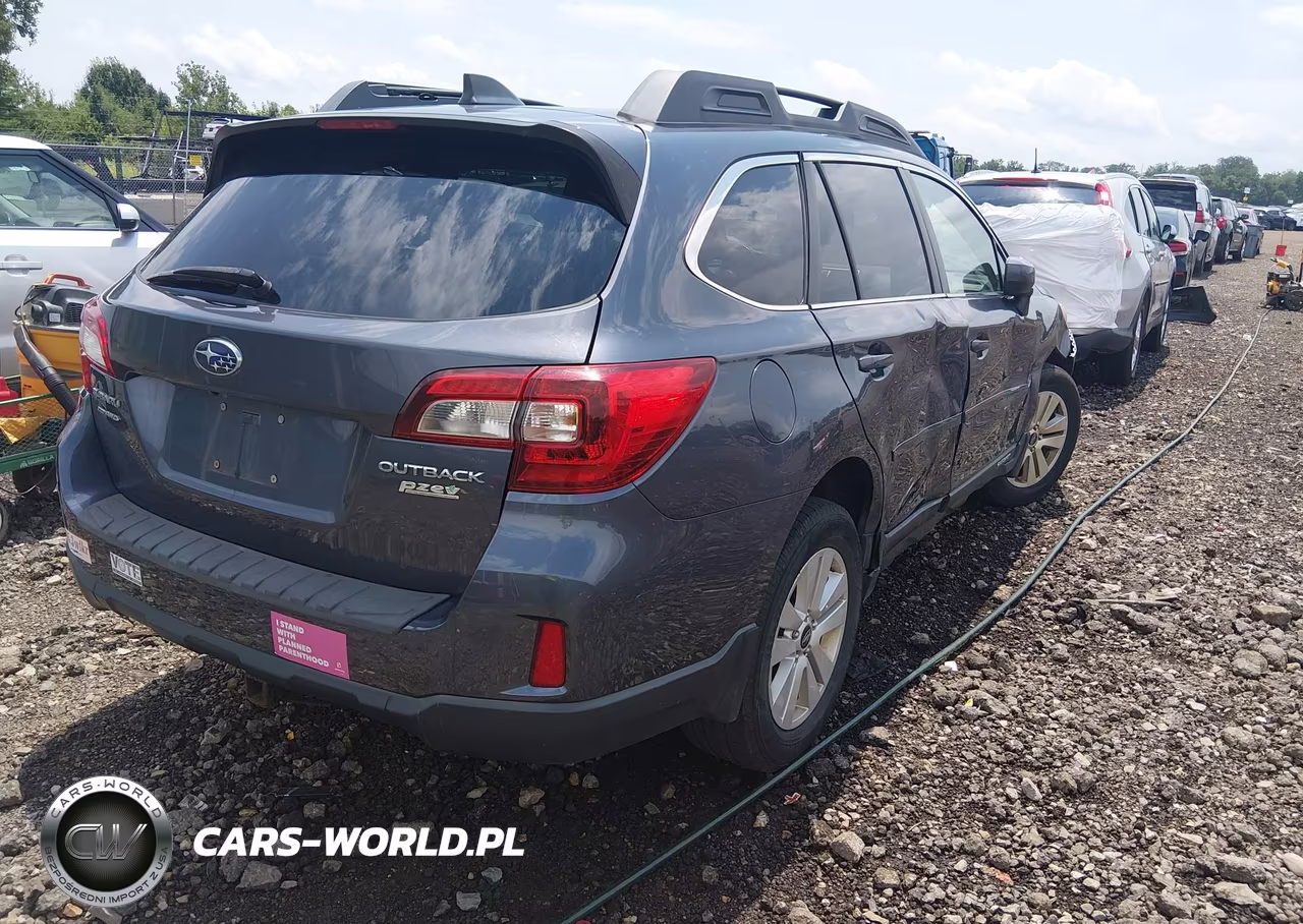 2017 Subaru Outback 2.5I Premium VIN:4S4BSACC6H3215659 - 4