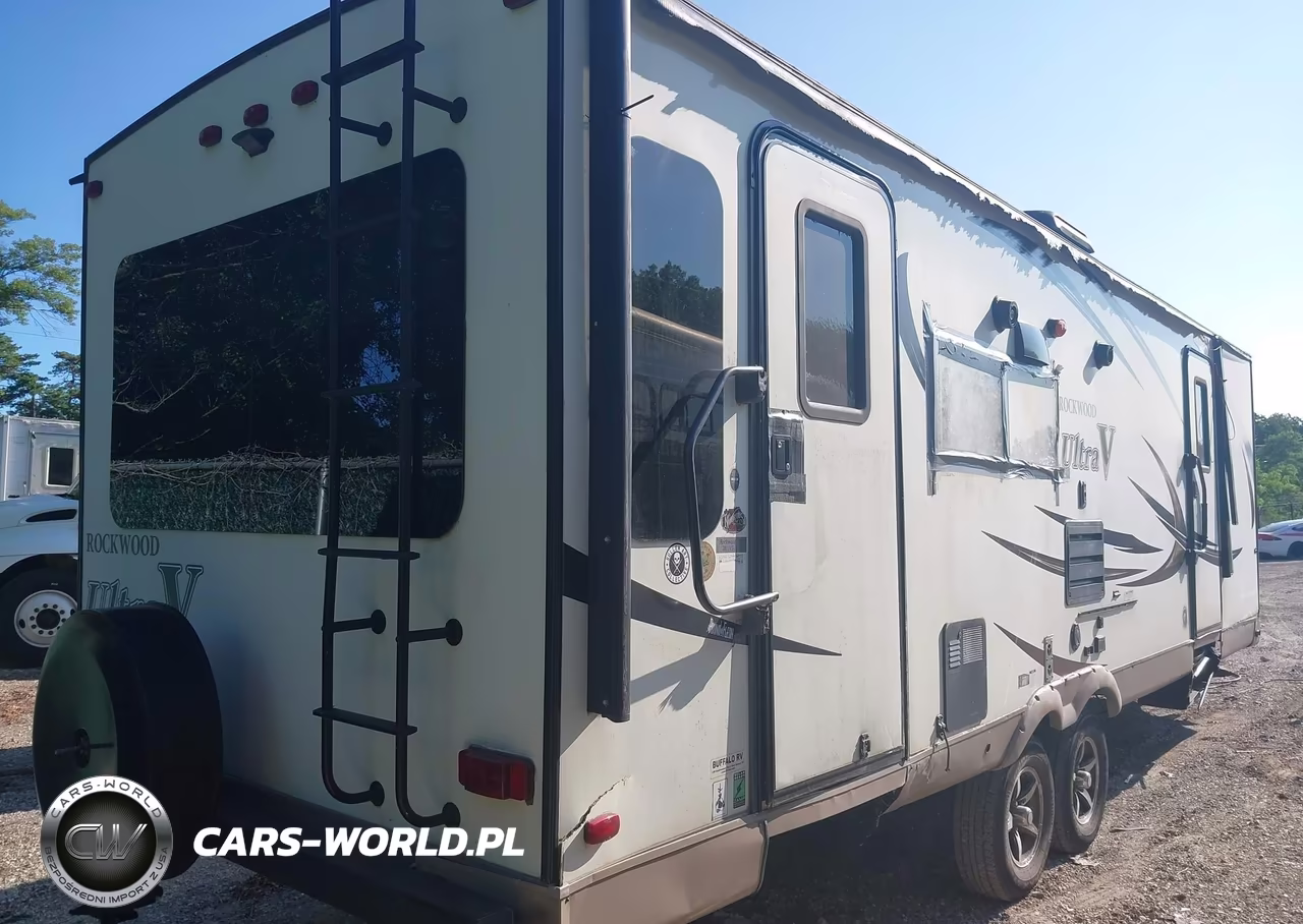 2017 Forest River Rockwood Ultra V 281 VIN:4X4TRLD2XHZ143670 - 4