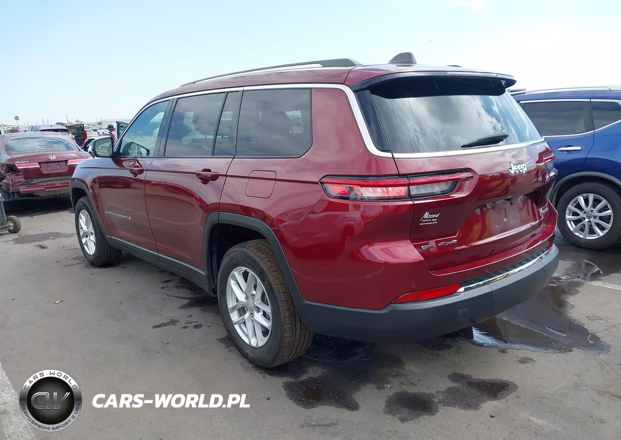 2022 Jeep Grand Cherokee L Laredo 4X4 VIN:1C4RJKAG9N8565612 - 3