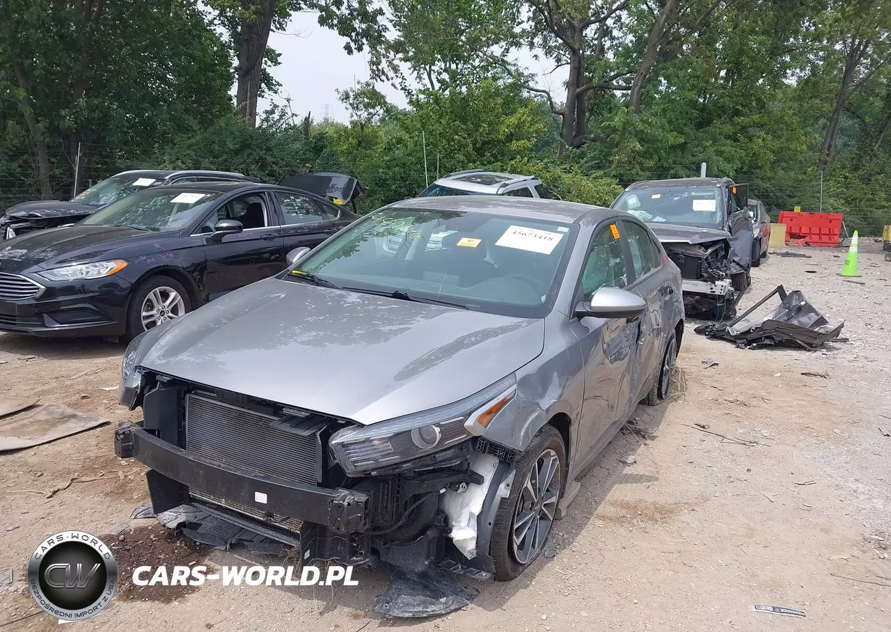 2023 Kia Forte Lxs VIN:3KPF24AD5PE664258 - 6