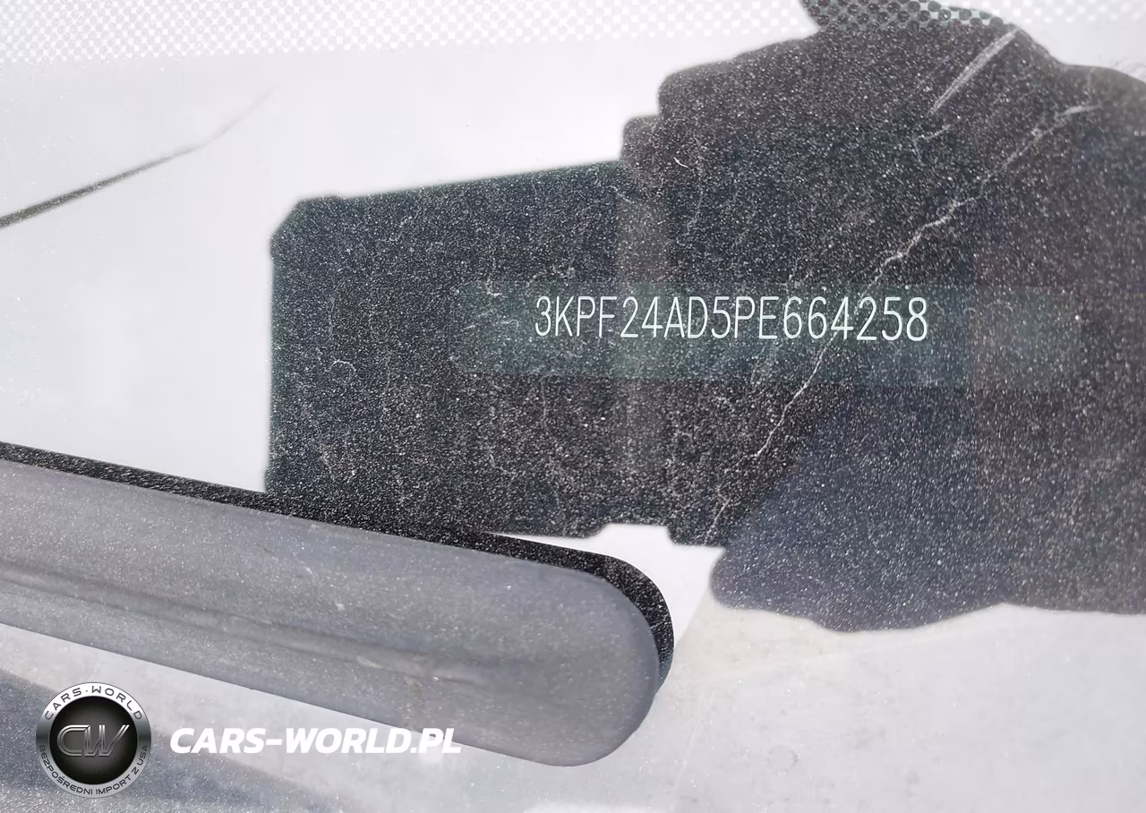 2023 Kia Forte Lxs VIN:3KPF24AD5PE664258 - 9