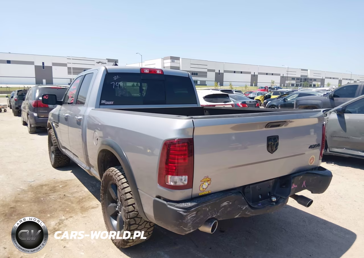 2019 Ram 1500 Classic Warlock 4X4 6'4 Box VIN:1C6RR7GT1KS725501 - 3
