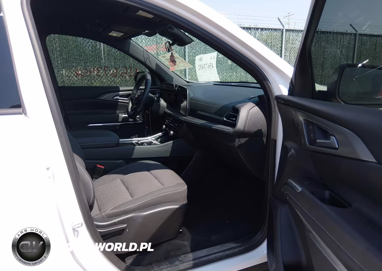 2024 Chevrolet Traverse Fwd Ls VIN:1GNEREKS3RJ185389 - 5