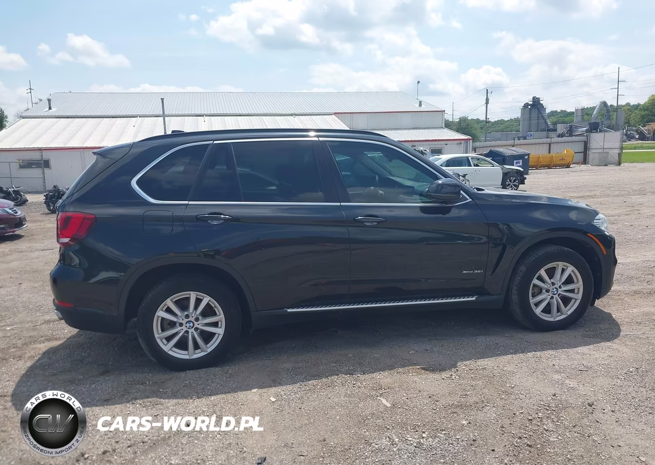 2015 BMW X5 xDrive35I VIN:5UXKR0C53F0K55836 - 13
