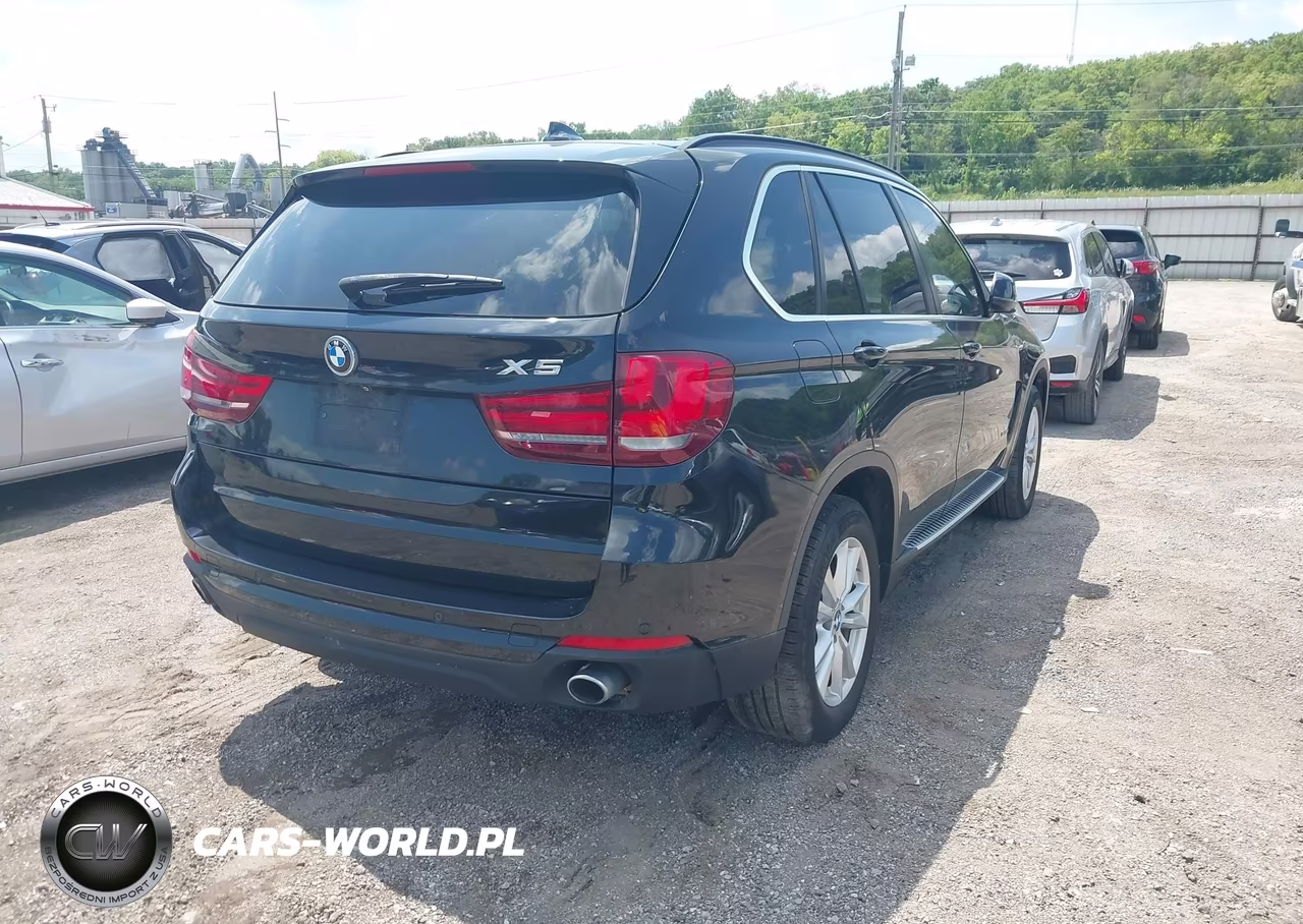 2015 BMW X5 xDrive35I VIN:5UXKR0C53F0K55836 - 4
