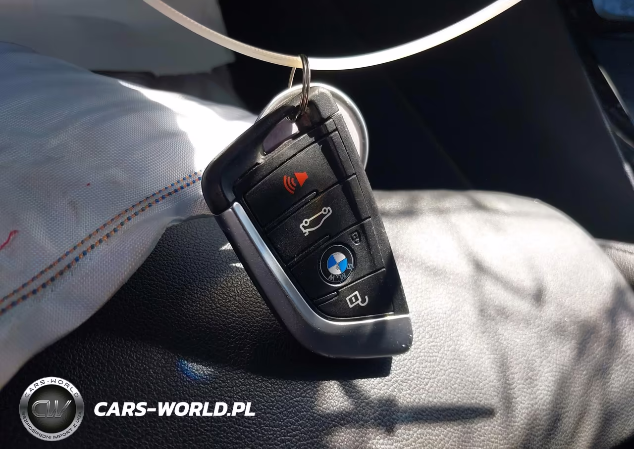 2020 BMW X3 Sdrive30I VIN:5UXTY3C03LLU72486 - 11